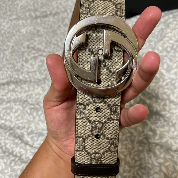 *SOLD*Men’s Gucci Belt 😍💰‼️ - Picture 4 of 7
